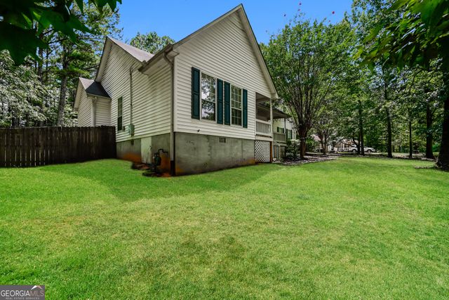 207 Lafayette Street, Locust Grove, GA 30248