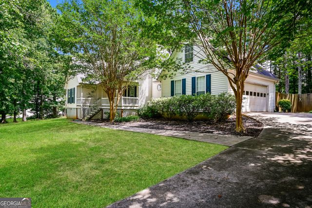 207 Lafayette Street, Locust Grove, GA 30248