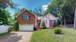 2017 Alice Springs Ct, Mount Juliet, TN 37122