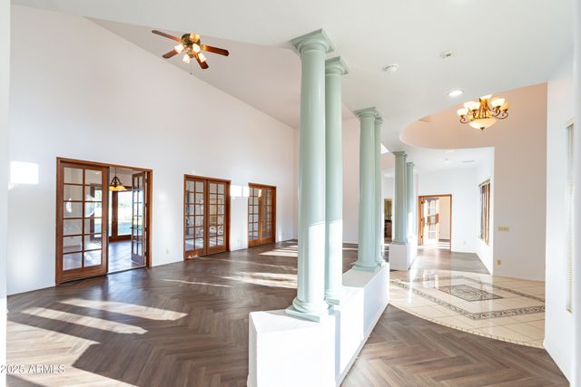 9295 S BRYERLY Drive, Hereford, AZ 85615