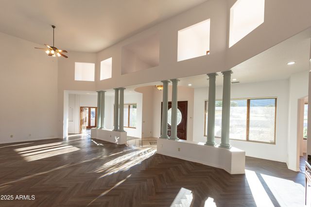 9295 S BRYERLY Drive, Hereford, AZ 85615