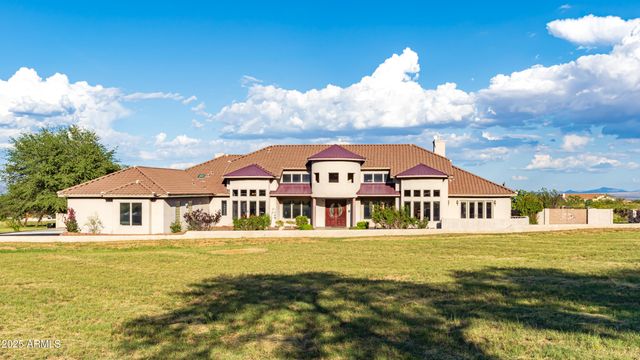 9295 S BRYERLY Drive, Hereford, AZ 85615