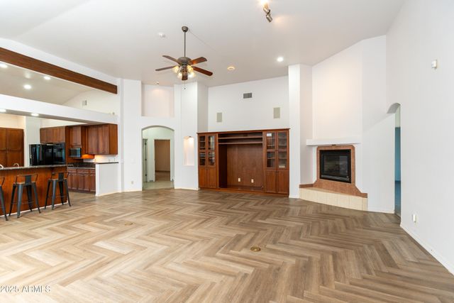 9295 S BRYERLY Drive, Hereford, AZ 85615