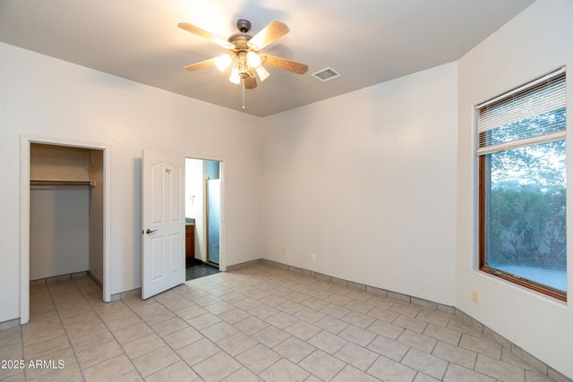 9295 S BRYERLY Drive, Hereford, AZ 85615