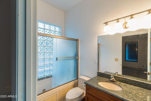 9295 S BRYERLY Drive, Hereford, AZ 85615