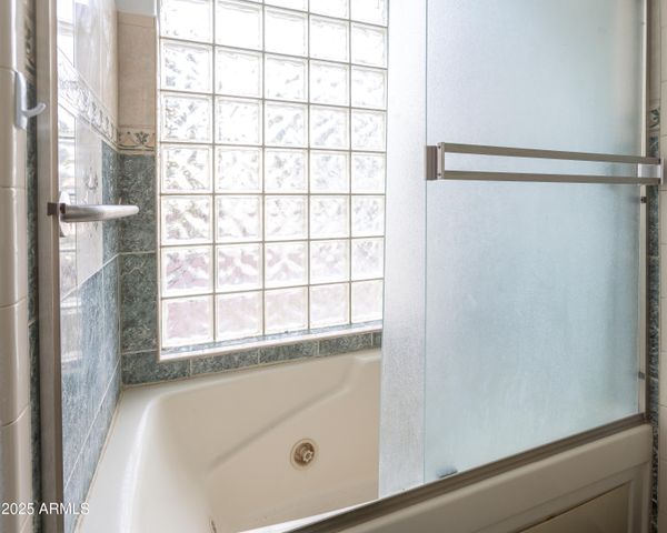 9295 S BRYERLY Drive, Hereford, AZ 85615