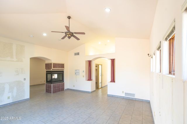 9295 S BRYERLY Drive, Hereford, AZ 85615