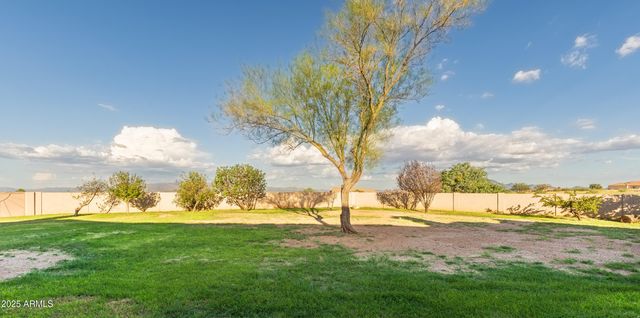 9295 S BRYERLY Drive, Hereford, AZ 85615