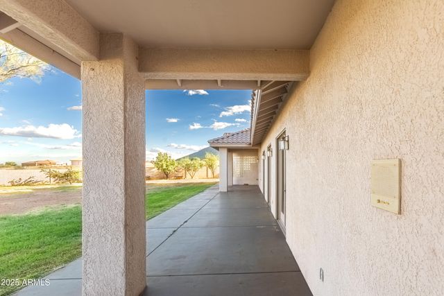 9295 S BRYERLY Drive, Hereford, AZ 85615