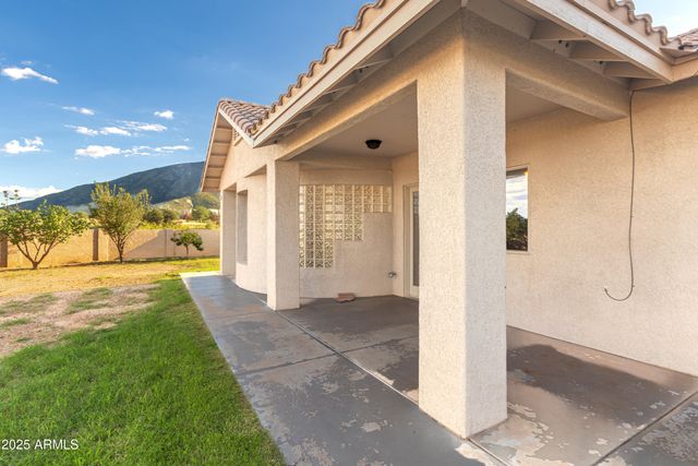 9295 S BRYERLY Drive, Hereford, AZ 85615