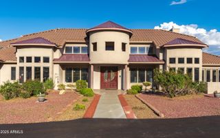 9295 S BRYERLY Drive, Hereford, AZ 85615