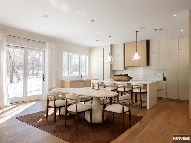 16-18 Paris Avenue 14, Rockleigh, NJ 07647