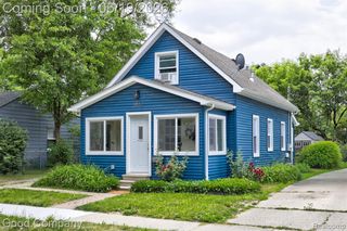 1812 E Meyers Avenue, Hazel Park, MI 48030