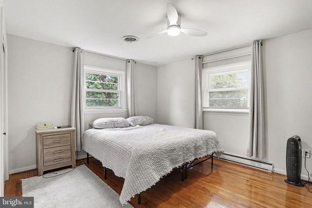 2148 SHERWAL AVE, Lancaster, PA 17601