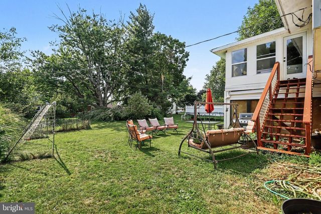 2148 SHERWAL AVE, Lancaster, PA 17601