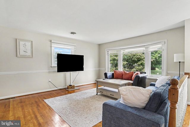 2148 SHERWAL AVE, Lancaster, PA 17601