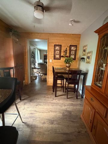 212 N 5th Street, Williamsburg, KY 40769