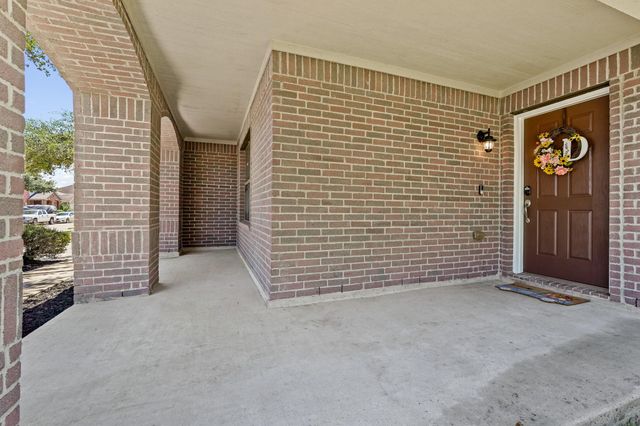 11667 Walnut Dale Court, Houston, TX 77038