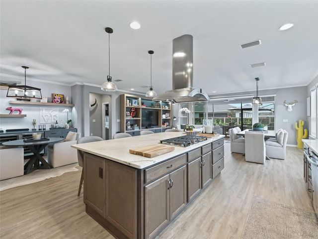 5672 NW 40TH PLACE, Ocala, FL 34482