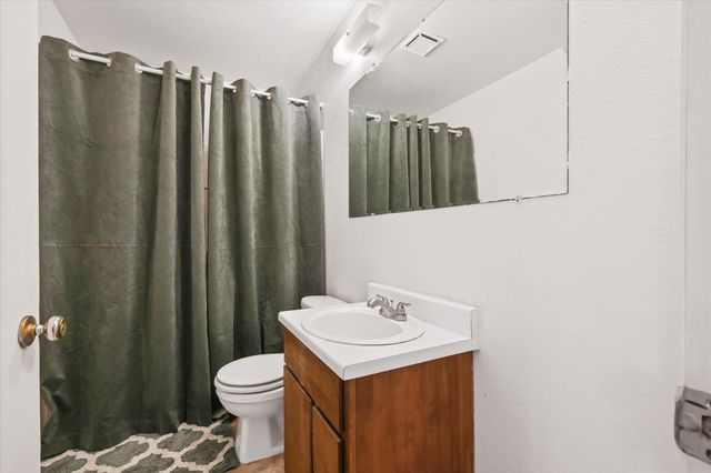 8724 Guadalupe Road, Fort Worth, TX 76116