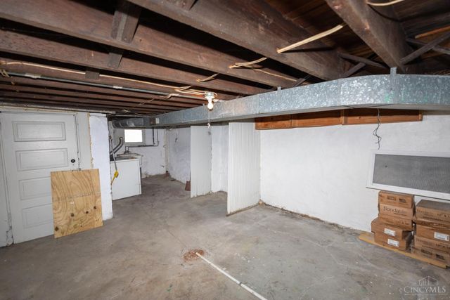 4616 Sullivan Avenue, St Bernard, OH 45217