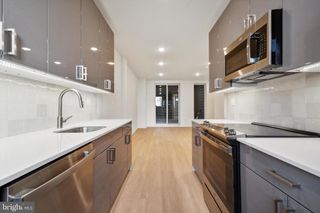 225-27 N 12TH ST #104, Philadelphia, PA 19107