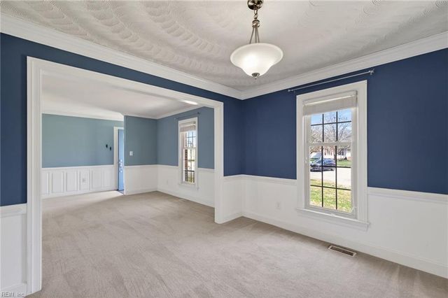 912 Vikingfield TER, Chesapeake, VA 23322