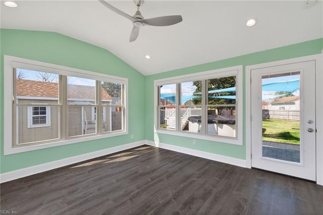 912 Vikingfield TER, Chesapeake, VA 23322