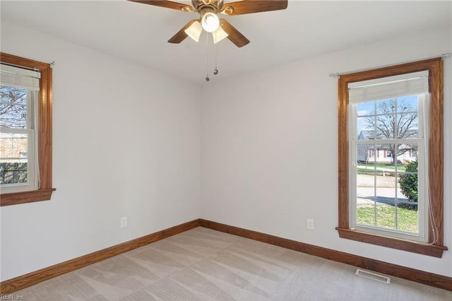 912 Vikingfield TER, Chesapeake, VA 23322