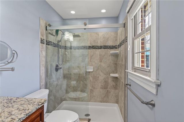 912 Vikingfield TER, Chesapeake, VA 23322