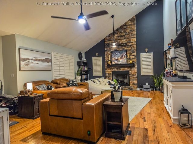 66 Fieldstone Drive, Fraziers Bottom, WV 25082