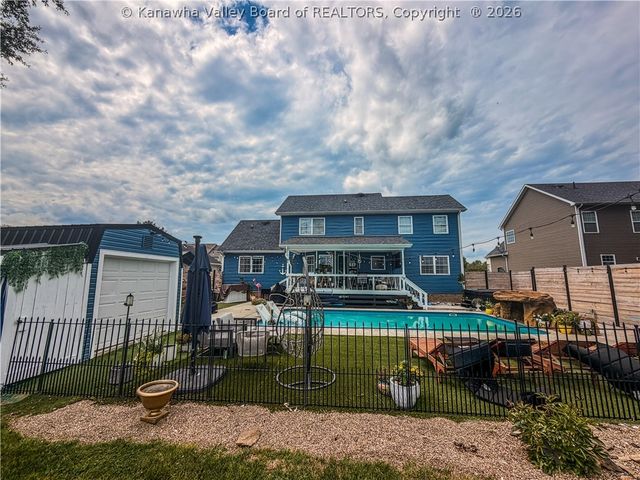 66 Fieldstone Drive, Fraziers Bottom, WV 25082