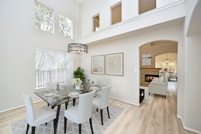39 Fortuneberry Place, The Woodlands, TX 77382