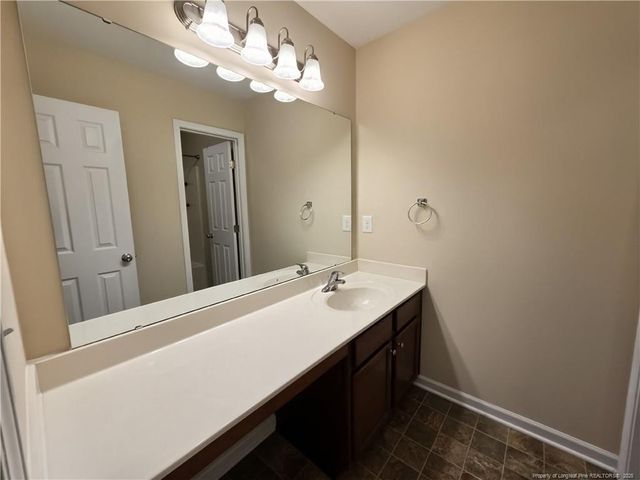 825 Running Horse Lane, Hope Mills, NC 28348