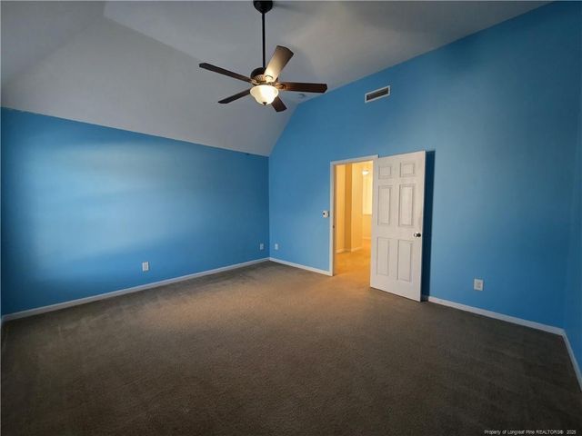 825 Running Horse Lane, Hope Mills, NC 28348