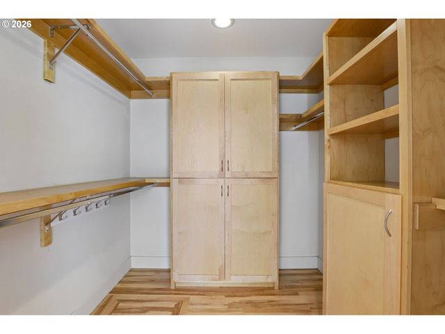 8407 MT OLYMPUS Ave, Vancouver, WA 98664
