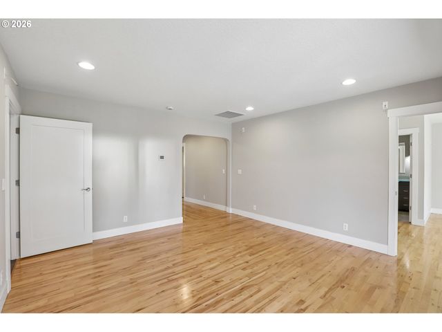 8407 MT OLYMPUS Ave, Vancouver, WA 98664