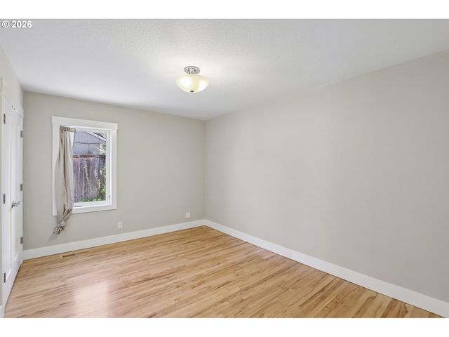 8407 MT OLYMPUS Ave, Vancouver, WA 98664