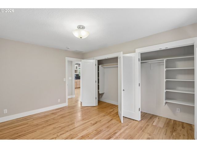 8407 MT OLYMPUS Ave, Vancouver, WA 98664