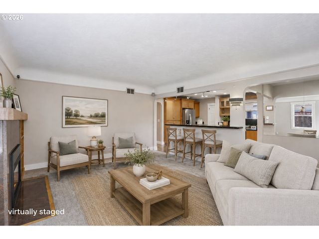 8407 MT OLYMPUS Ave, Vancouver, WA 98664