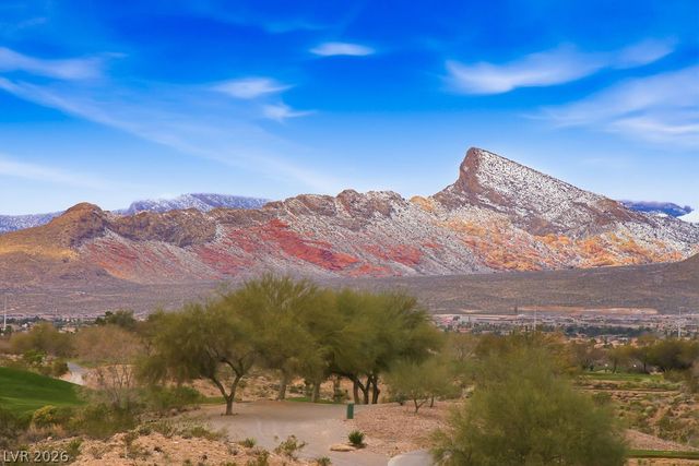 9224 Tesoras Drive 301, Las Vegas, NV 89144