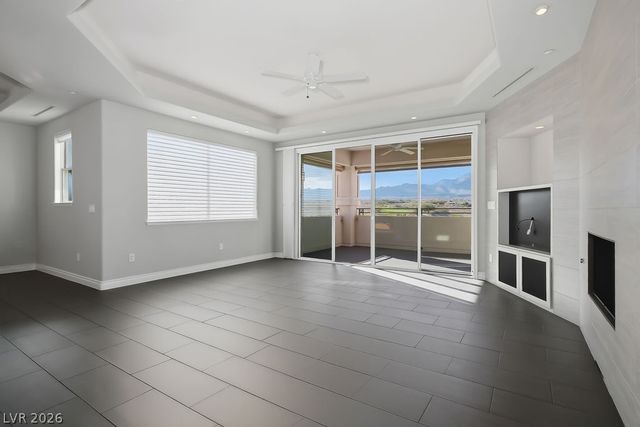 9224 Tesoras Drive 301, Las Vegas, NV 89144