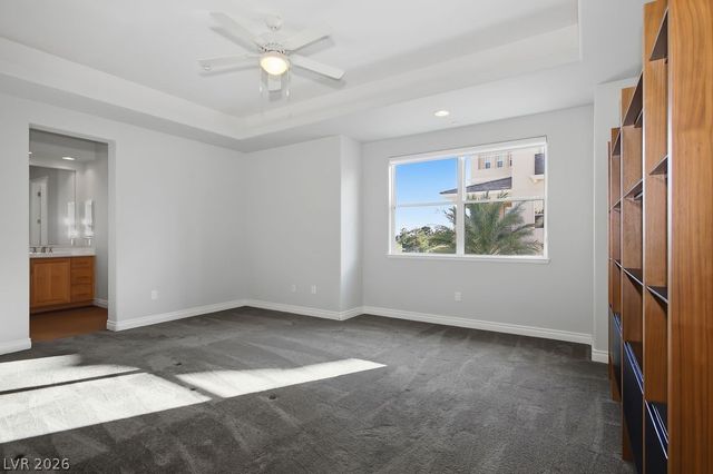 9224 Tesoras Drive 301, Las Vegas, NV 89144