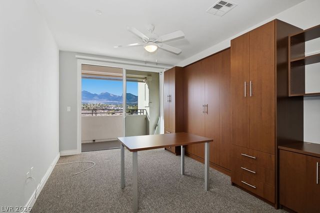 9224 Tesoras Drive 301, Las Vegas, NV 89144