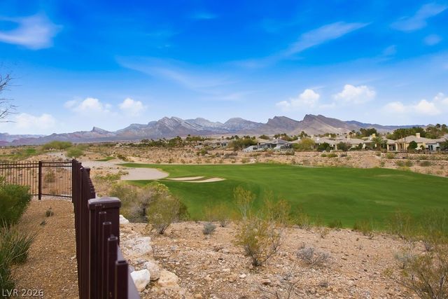 9224 Tesoras Drive 301, Las Vegas, NV 89144