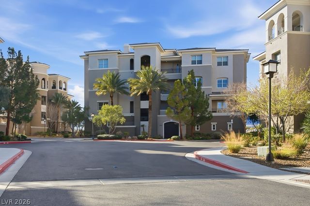 9224 Tesoras Drive 301, Las Vegas, NV 89144
