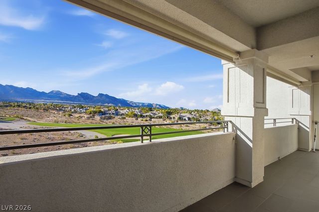 9224 Tesoras Drive 301, Las Vegas, NV 89144