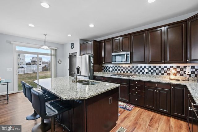 13426 EAGLES REST DR, Leesburg, VA 20176