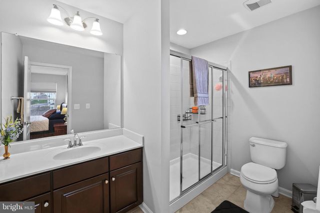 13426 EAGLES REST DR, Leesburg, VA 20176