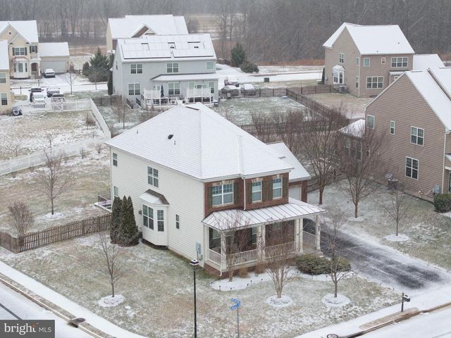 13426 EAGLES REST DR, Leesburg, VA 20176